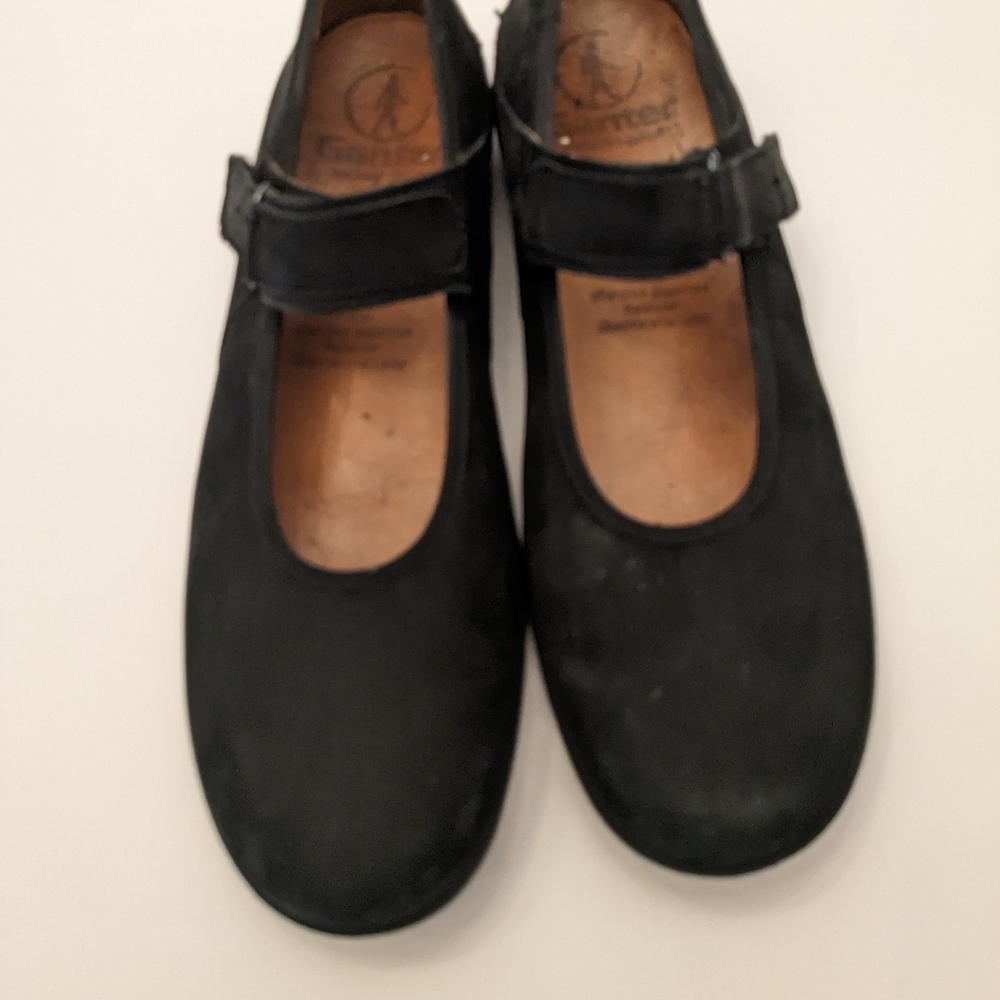 Comfortable Black Women's Shoes